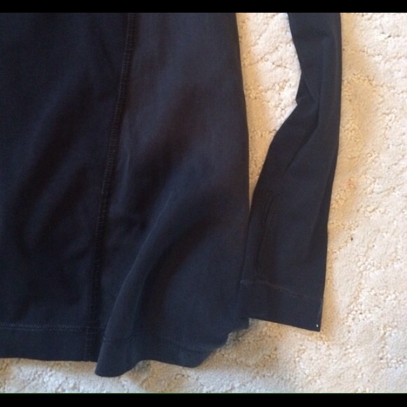 Lululemon Tencel Silk Vitasea shirt - Picture 3 of 3